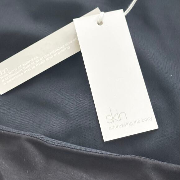 New SKIN WORLDWIDE Bodycon Square Neck Mini Long Sleeve Black Women's Sz 2 - Picture 8 of 13